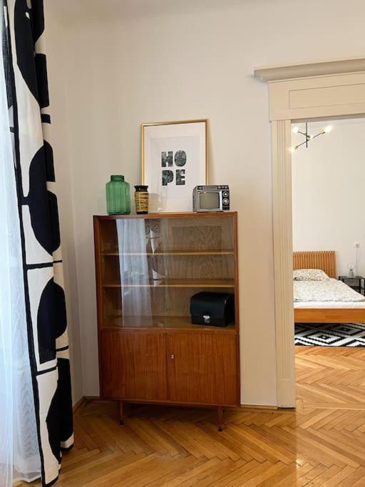 Authentic Buda Home Budapest Eksteriør bilde